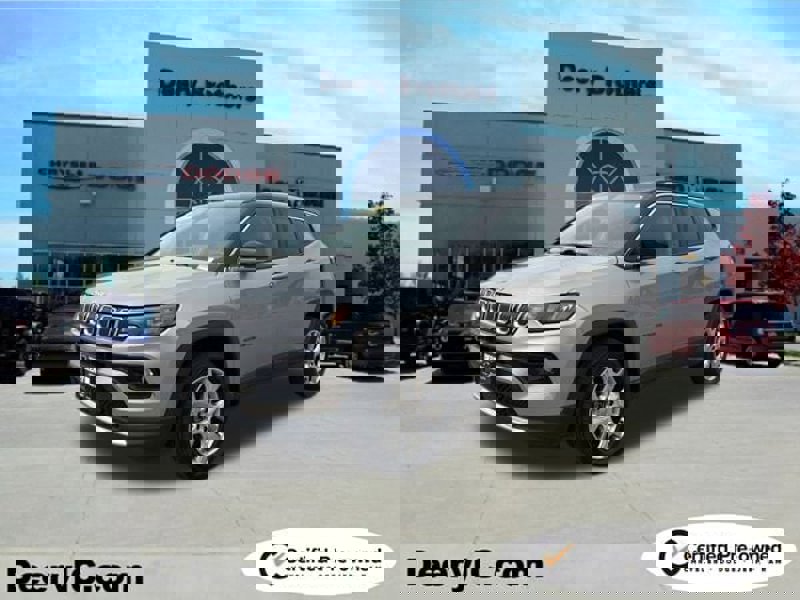 Certified 2022 Jeep Compass Limited image 1
