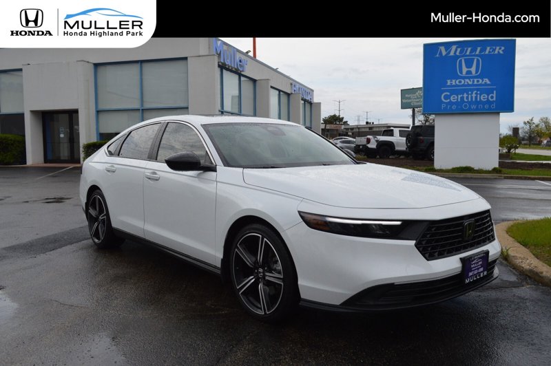 Certified 2024 Honda Accord Sport image 1