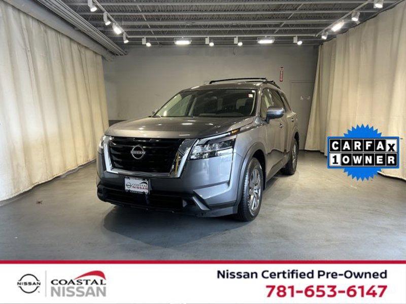 Certified 2022 Nissan Pathfinder SV image 1