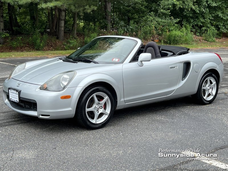 Used 2001 Toyota MR2 image 1