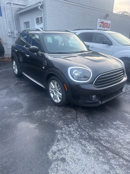 Used 2020 MINI Cooper Countryman image 1