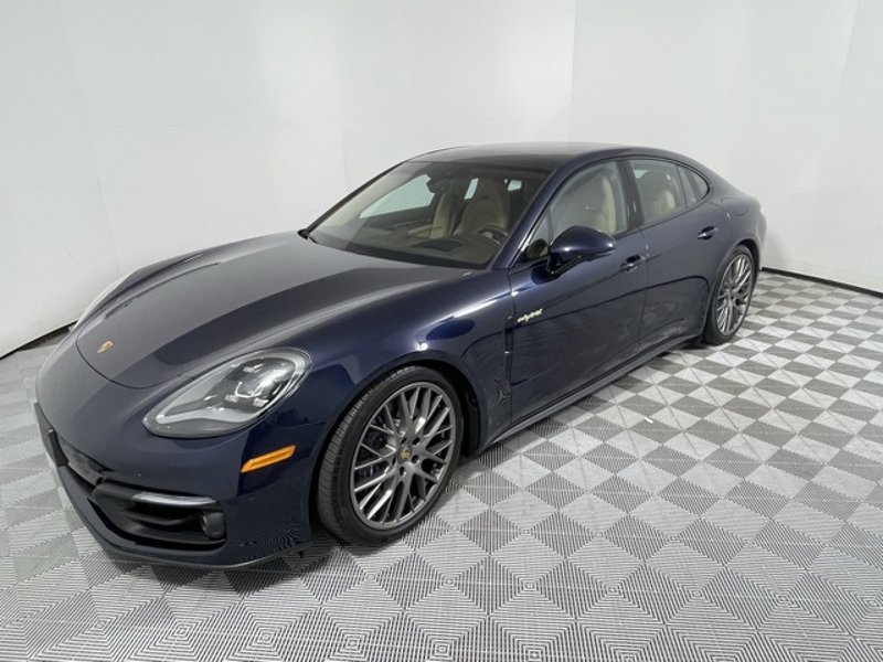 Certified 2023 Porsche Panamera 4 w/ Premium Package image 1