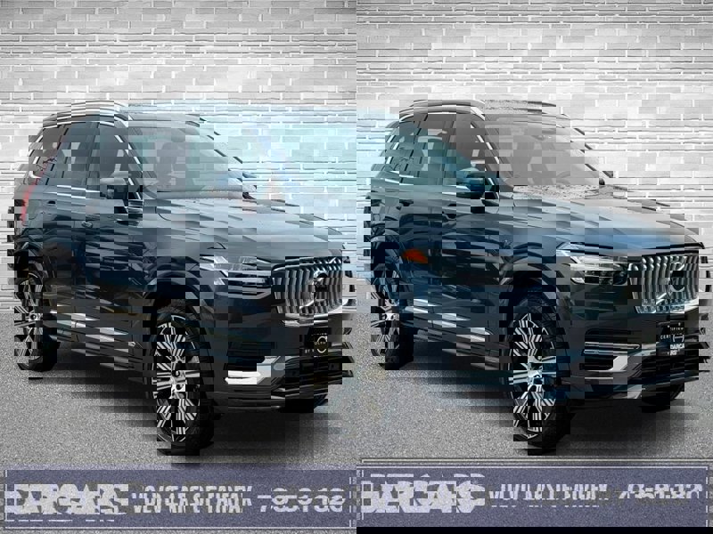 Certified 2025 Volvo XC90 T8 Core w/ Climate Package image 1