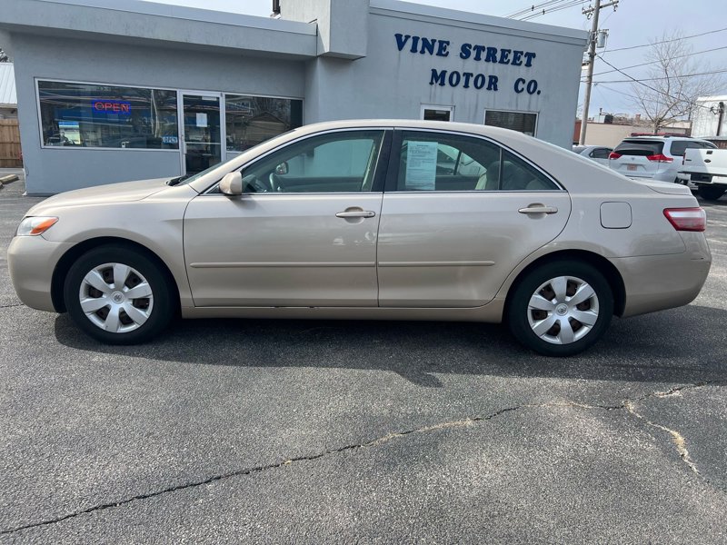 Used 2008 Toyota Camry image 1