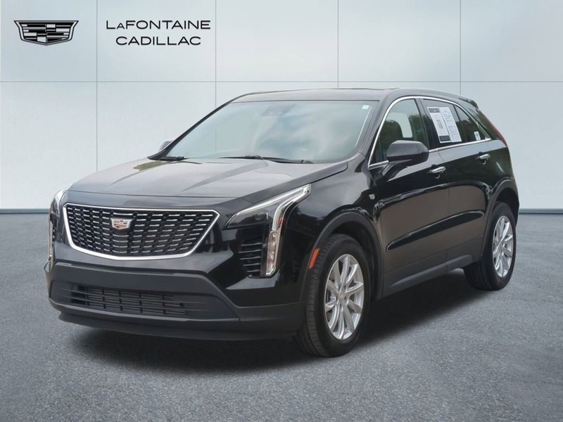 Certified 2022 Cadillac XT4 Luxury w/ Cold Weather Package image 1