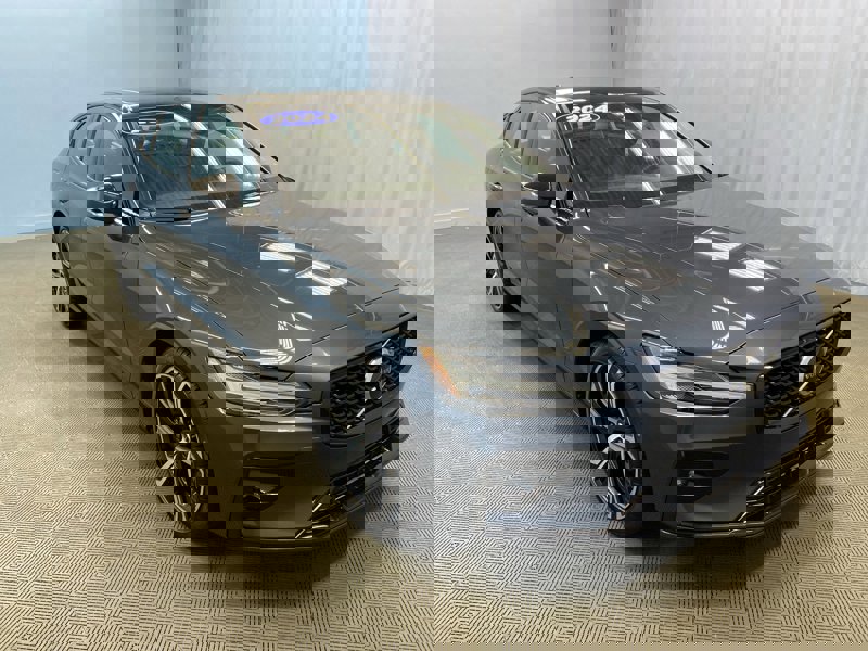 Certified 2024 Volvo S60 B5 Core image 1