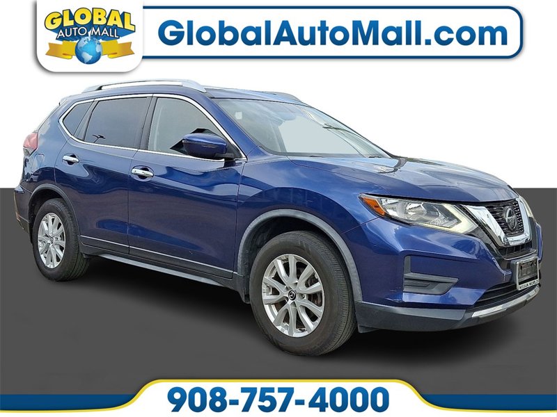 Used 2018 Nissan Rogue SV image 1