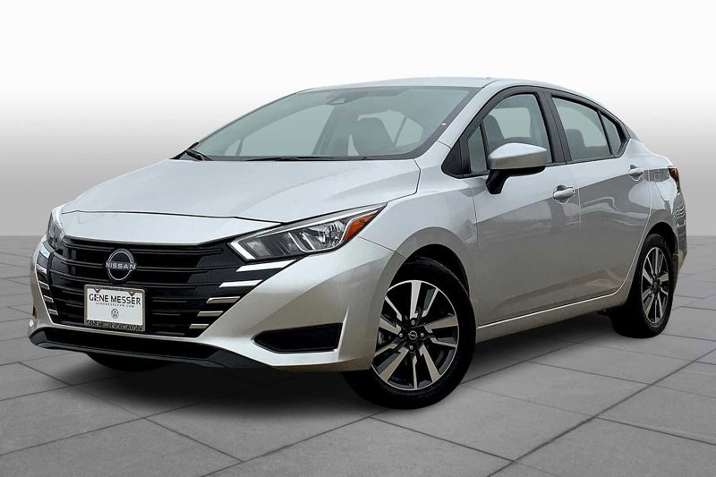 Used 2024 Nissan Versa SV w/ Trunk Package image 1