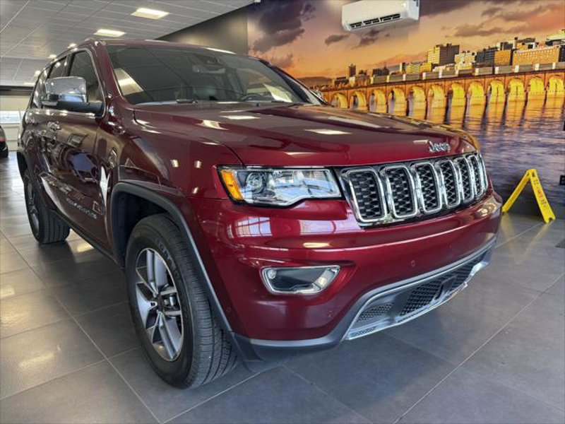 Certified 2021 Jeep Grand Cherokee Limited w/ Trailer Tow Group IV image 1