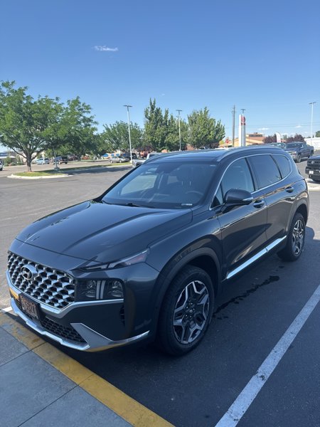 Used 2022 Hyundai Santa Fe Limited image 1