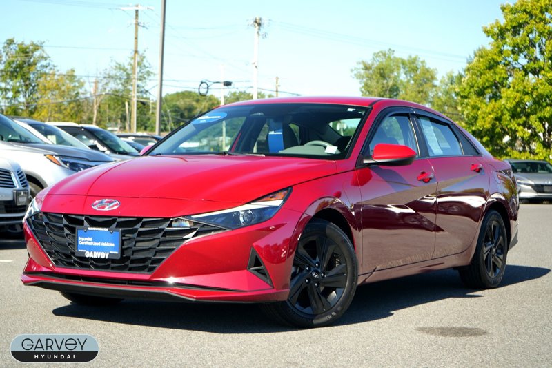 Certified 2023 Hyundai Elantra SEL image 1