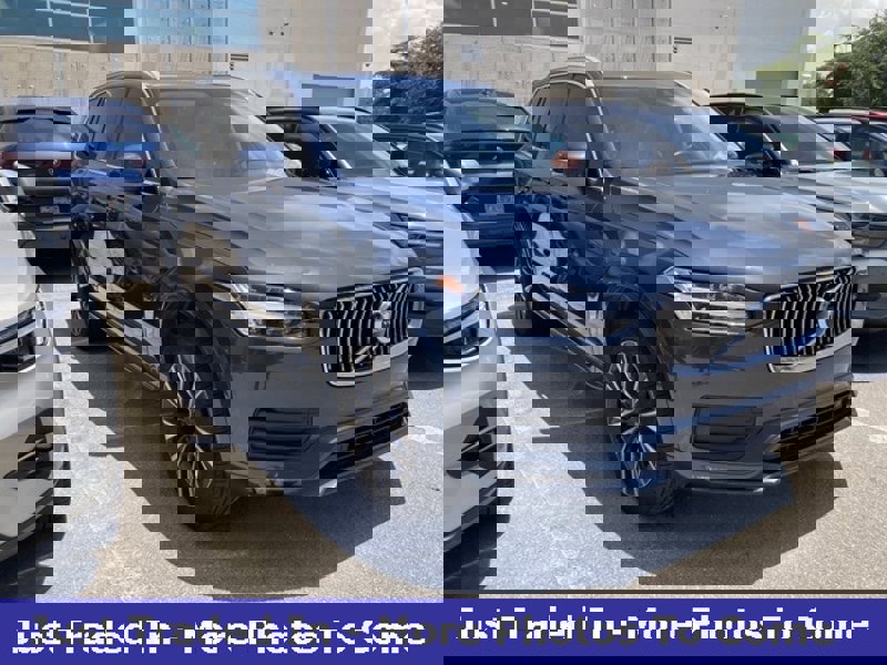 Certified 2022 Volvo XC90 T5 Momentum w/ Protection Package Premier image 1