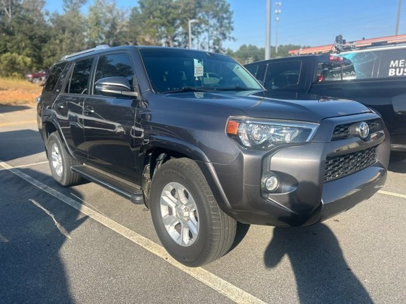 Used 2015 Toyota 4Runner Limited image 1