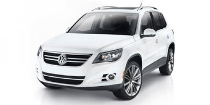 Used 2011 Volkswagen Tiguan SE image 1