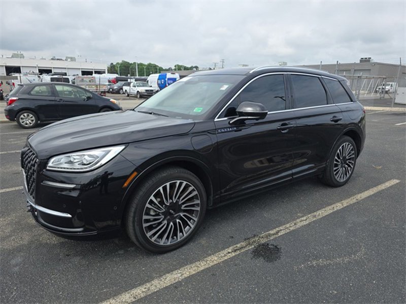 Certified 2023 Lincoln Corsair Grand Touring w/ Equipment Group 302A image 1