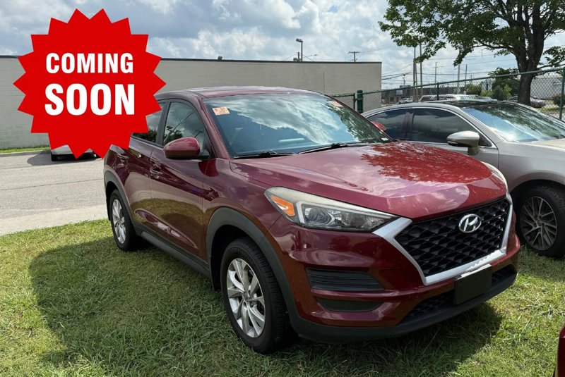Used 2019 Hyundai Tucson SE image 1