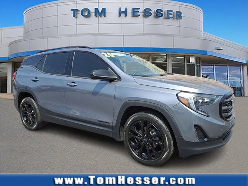 Certified 2020 GMC Terrain SLE w/ Driver Convenience Package image 1