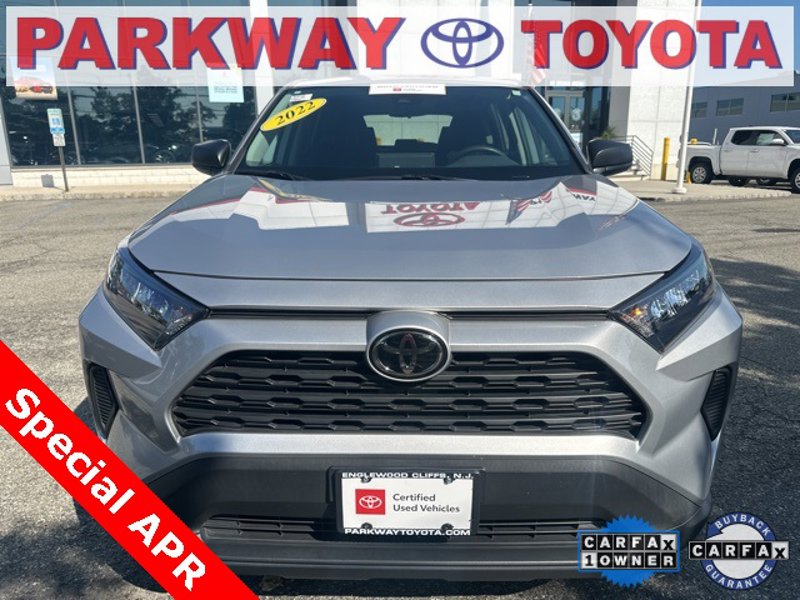 Certified 2022 Toyota RAV4 LE image 1