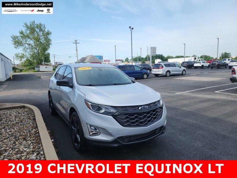 Used 2019 Chevrolet Equinox LT image 1