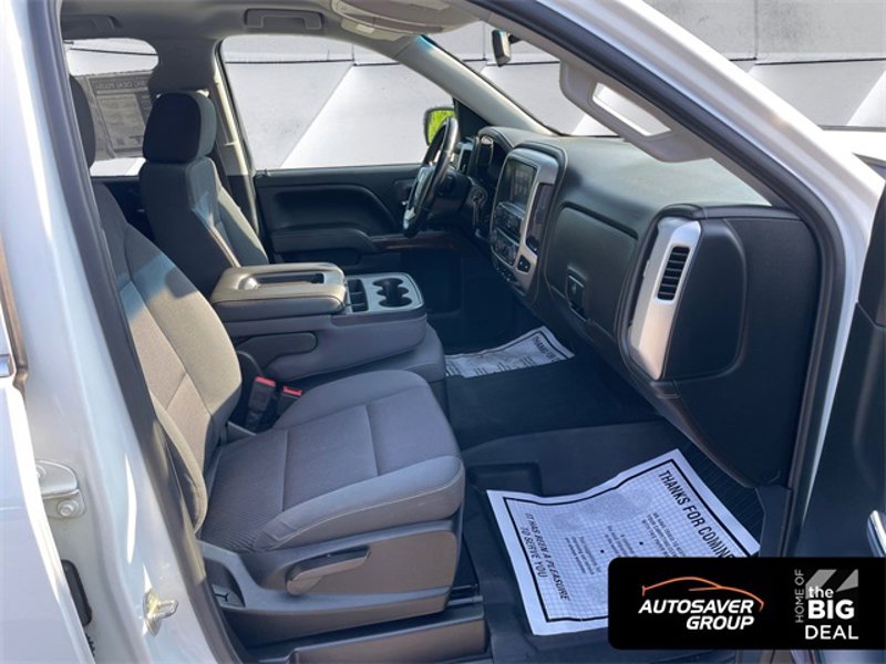 Used 2019 GMC Sierra 1500 SLE w/ SLE Value Package image 1