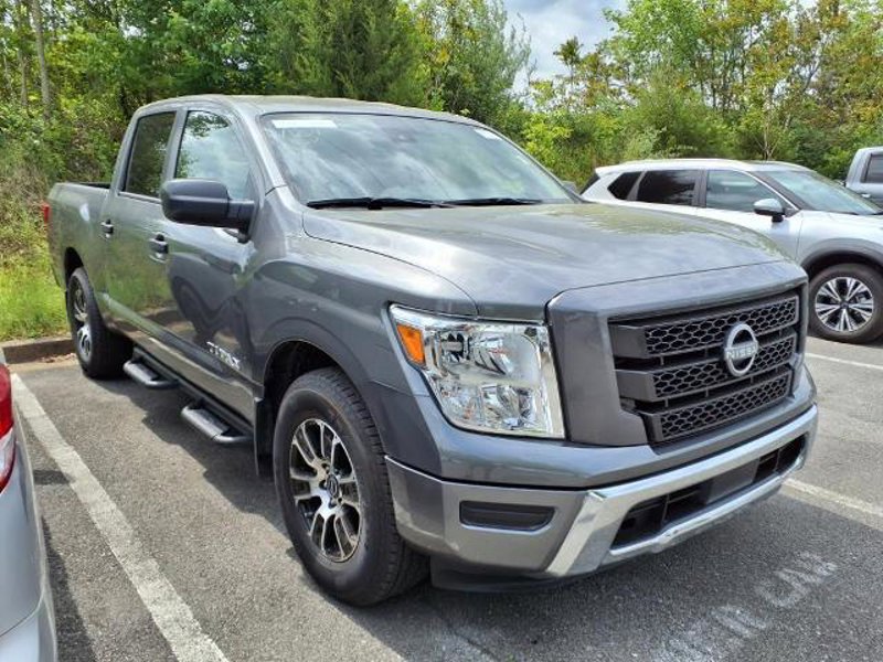 Certified 2024 Nissan Titan SV w/ Accessory Utility Package image 1
