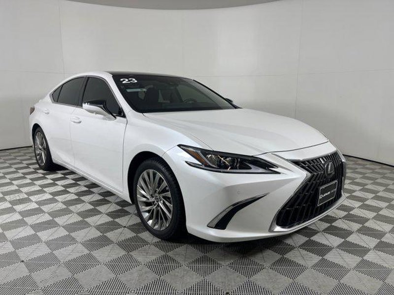 Certified 2023 Lexus ES 350 w/ Luxury Package image 1