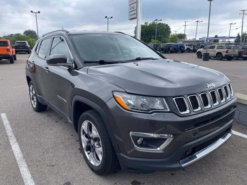 Used 2021 Jeep Compass Limited image 1