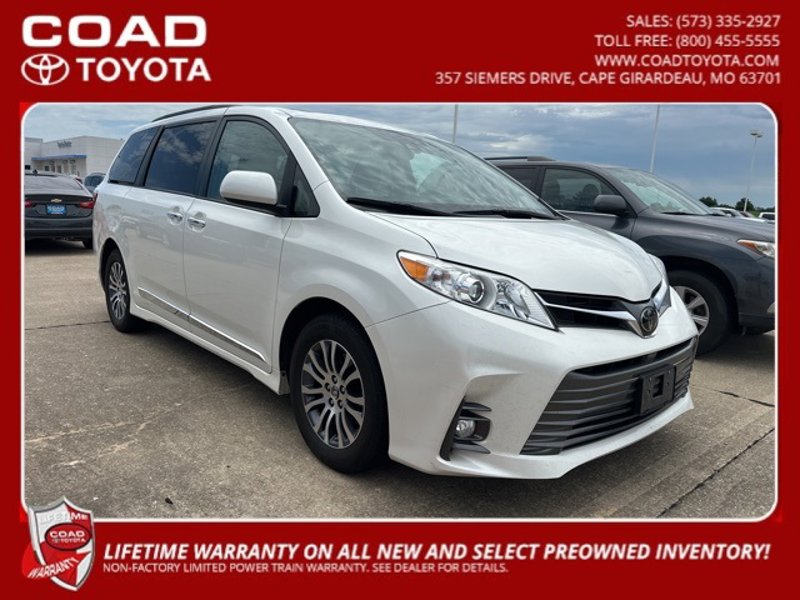 Used 2018 Toyota Sienna XLE Premium image 1