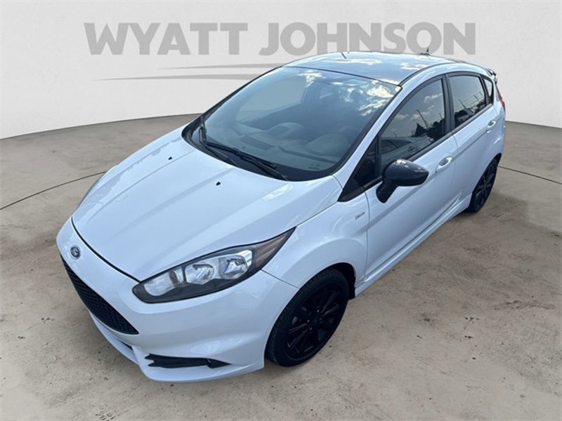 Used 2019 Ford Fiesta ST-Line image 1