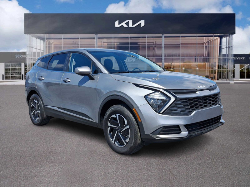 Certified 2023 Kia Sportage LX image 1