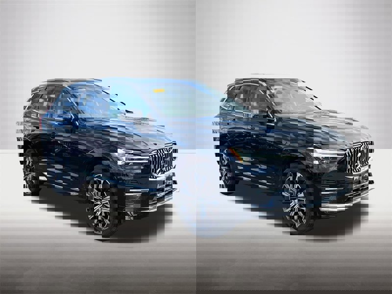 Certified 2022 Volvo XC60 B5 Inscription w/ Climate Package image 1