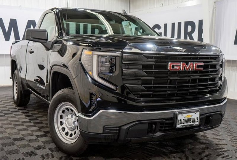 Certified 2024 GMC Sierra 1500 Pro w/ Pro Value Package image 1