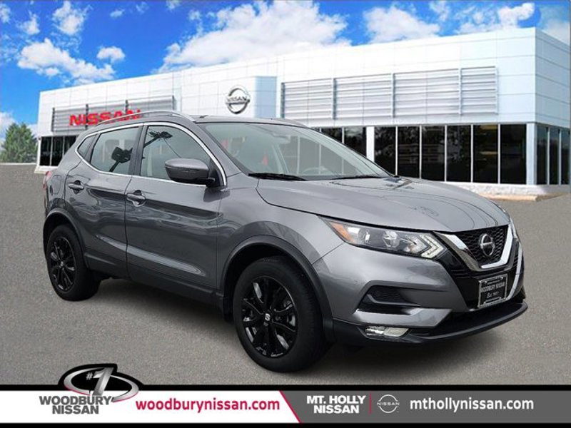 Certified 2022 Nissan Rogue Sport SV image 1