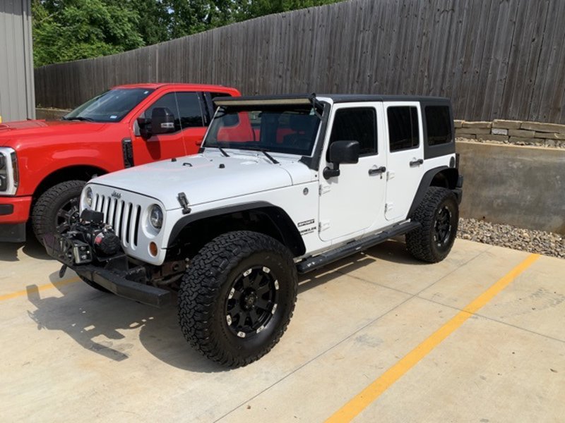 Used 2011 Jeep Wrangler Unlimited Sport image 1