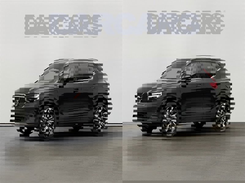 Certified 2024 Volvo XC40 B5 Plus w/ Protection Package Premier image 1