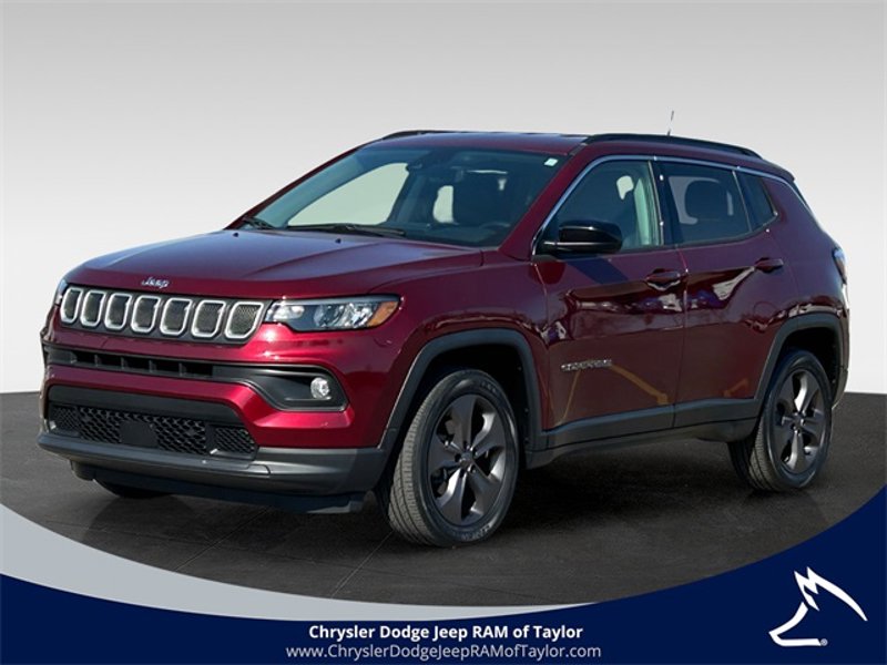 Certified 2022 Jeep Compass Latitude image 1