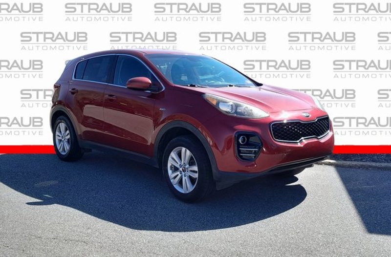 Used 2018 Kia Sportage LX image 1