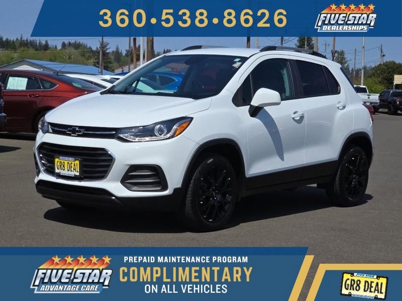 Used 2021 Chevrolet Trax LT w/ Driver Confidence Package image 1