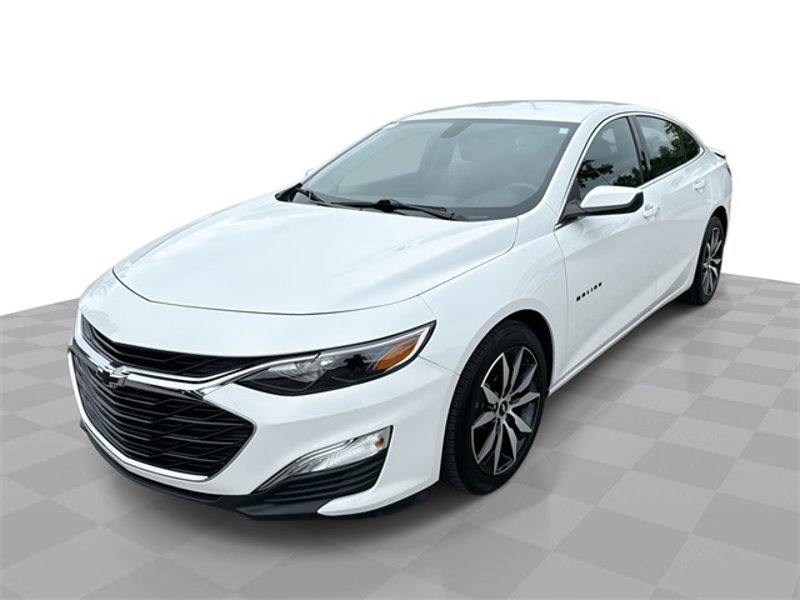 Certified 2022 Chevrolet Malibu RS image 1
