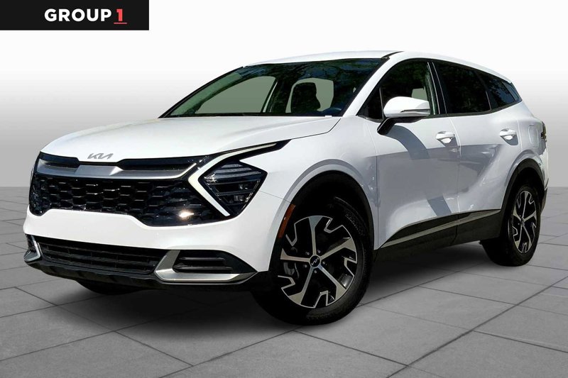 Certified 2024 Kia Sportage EX image 1