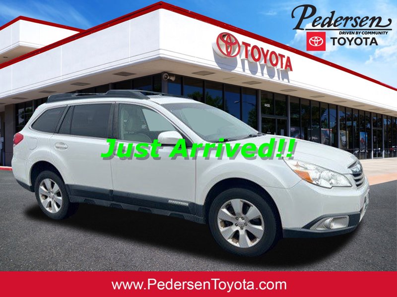 Used 2011 Subaru Outback 3.6R Limited image 1