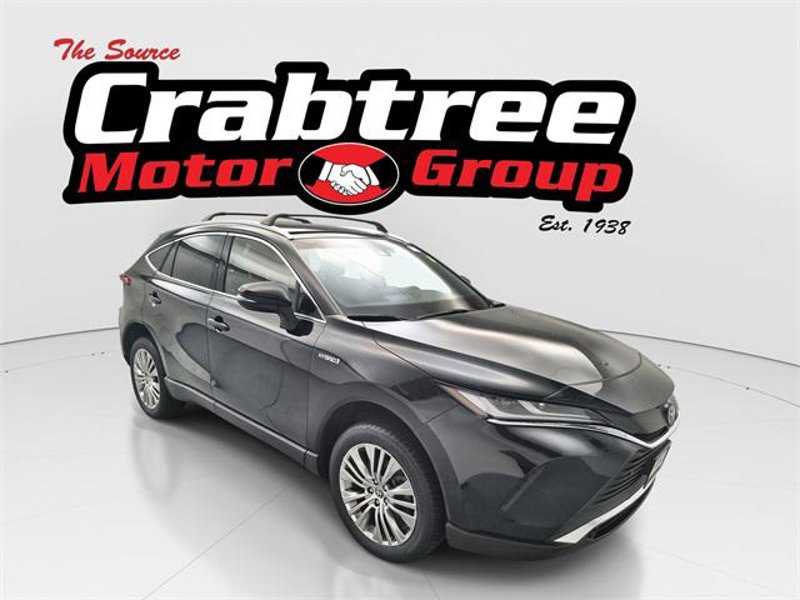 Certified 2021 Toyota Venza XLE image 1