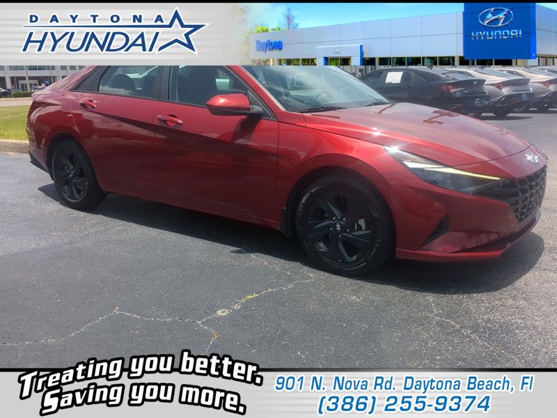 Certified 2023 Hyundai Elantra SEL image 1