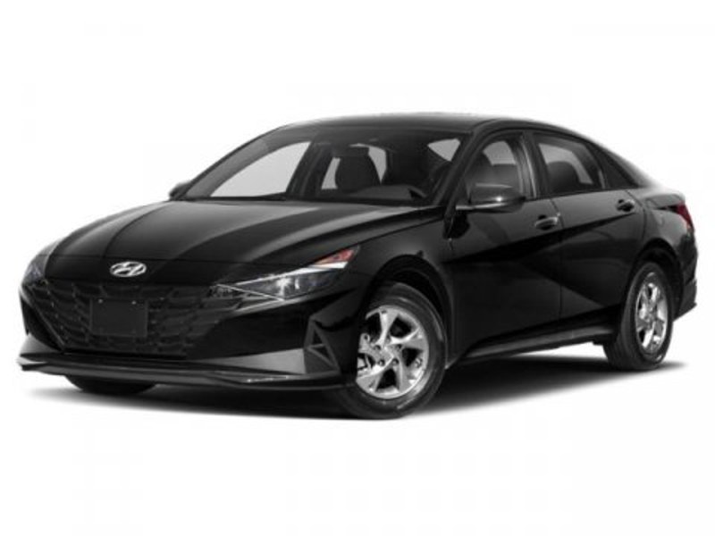 Used 2023 Hyundai Elantra SE w/ Cargo Package image 1