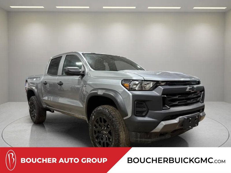 Certified 2024 Chevrolet Colorado Trail Boss w/ Advanced Trailering Package image 1