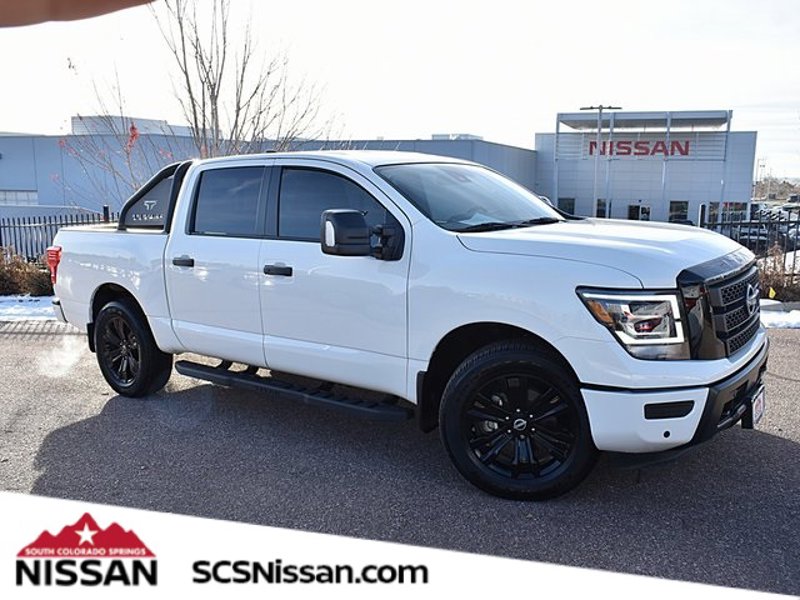 Certified 2023 Nissan Titan SV w/ SV Convenience Package image 1