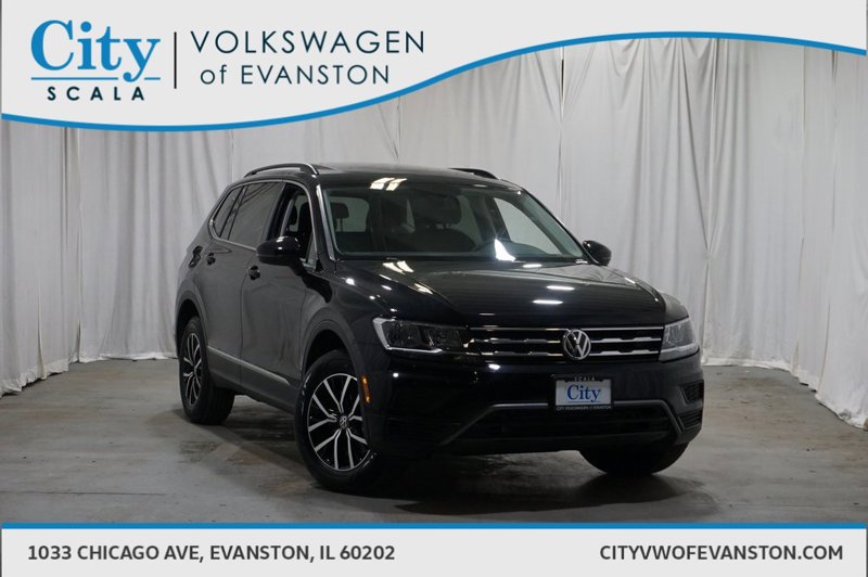 Certified 2021 Volkswagen Tiguan SE w/ Panoramic Sunroof Package image 1