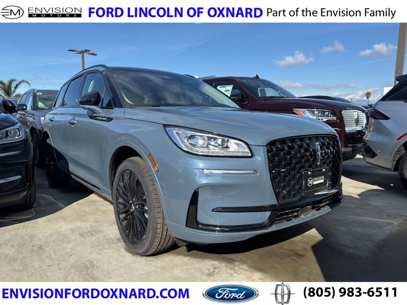New 2024 Lincoln Corsair Reserve w/ Equipment Group 202A image 1