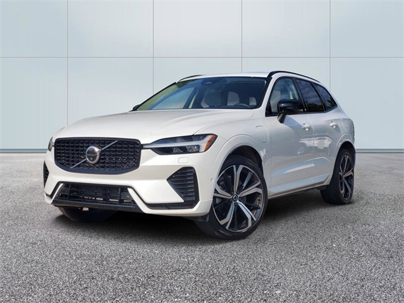 Certified 2023 Volvo XC60 T8 Ultimate w/ Climate Package image 1
