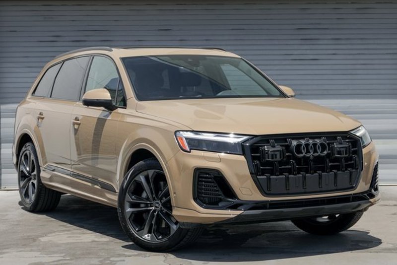 Certified 2025 Audi Q7 3.0T Premium Plus w/ Premium Plus Package image 1